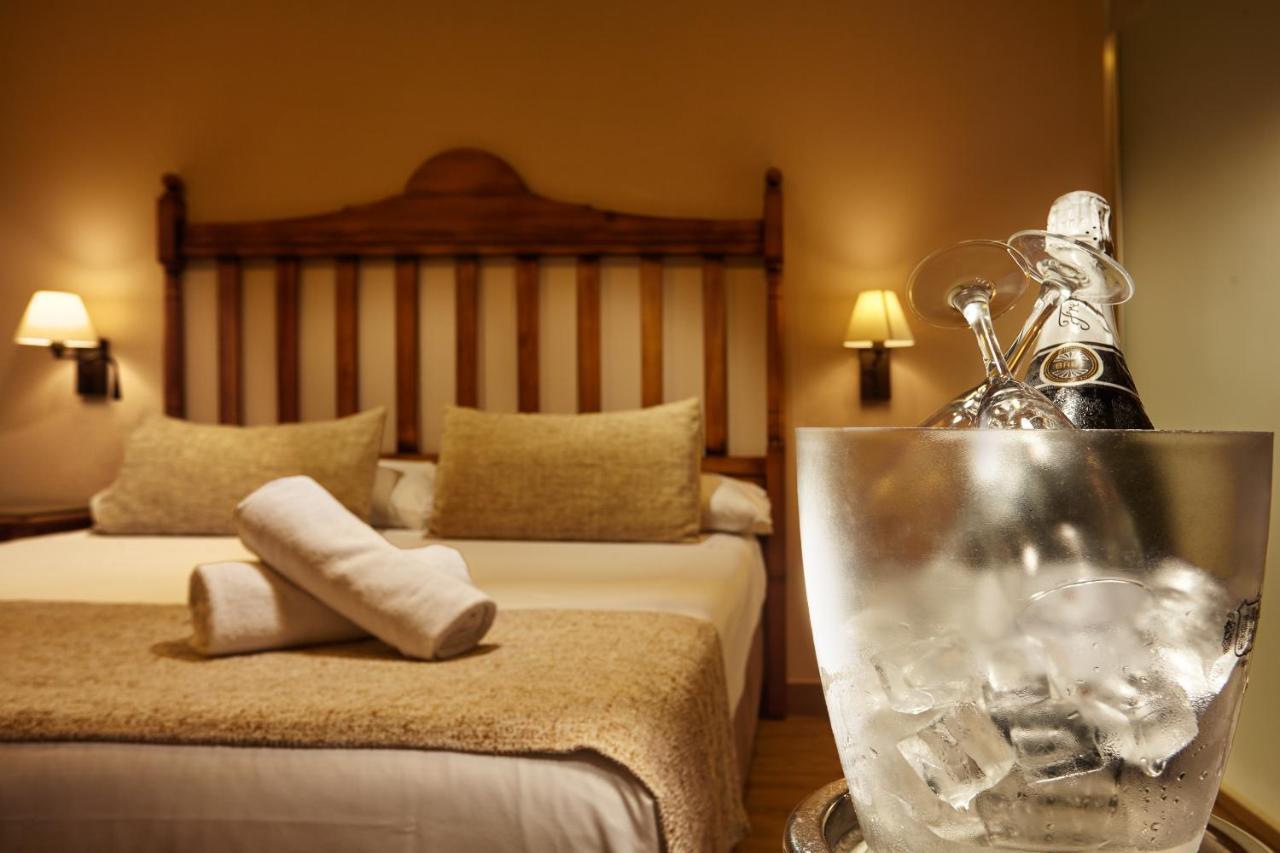 Hotel Villa Flamenca Nerja Luaran gambar